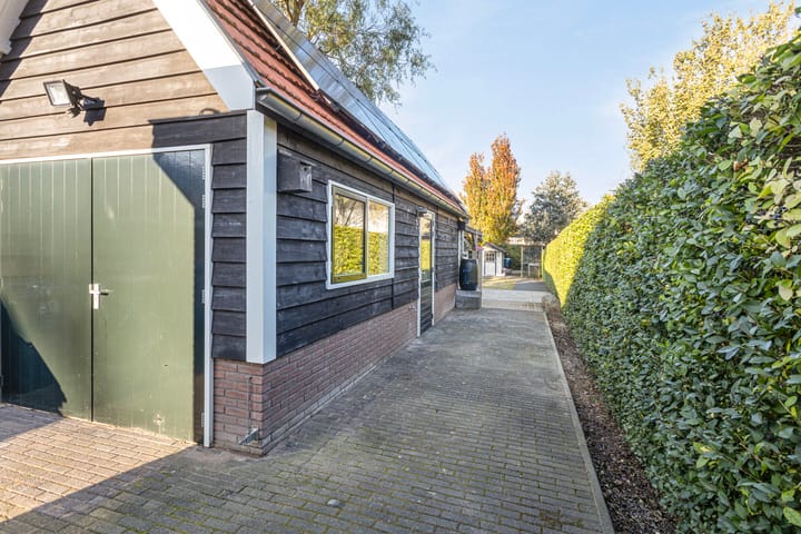 Photo 28 of Zutphensestraat 179