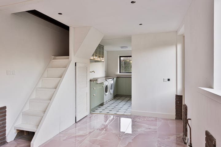 Photo 29 of Zutphensestraat 179