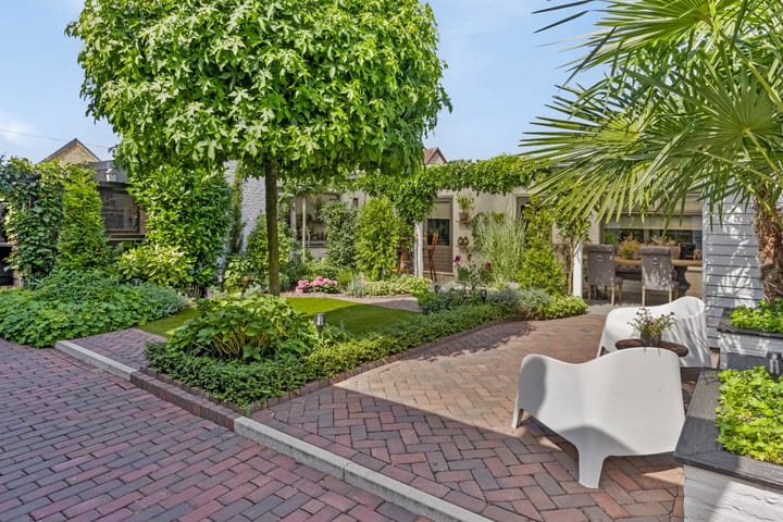 Photo 28 of Lugtenburg 10