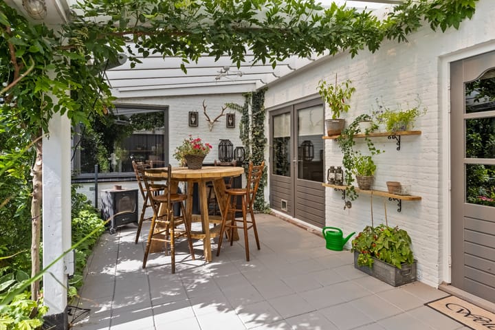 Photo 29 of Lugtenburg 10