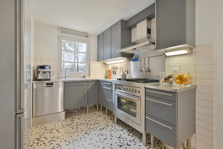 Foto 2 van Dom H. van der Laanstraat 18