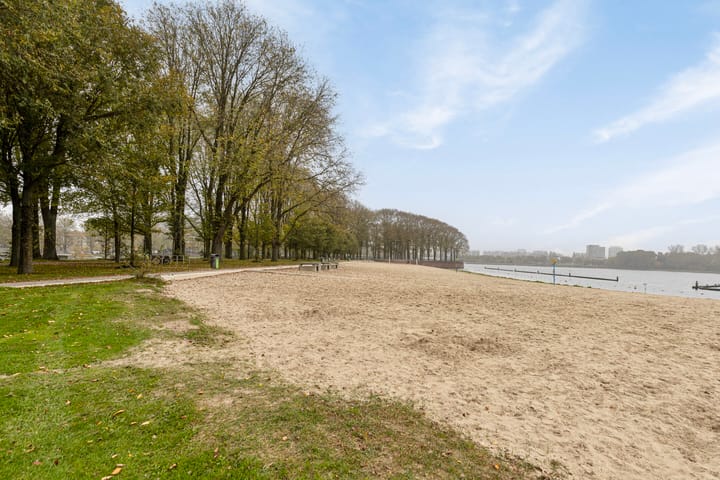 Foto 29 van Dom H. van der Laanstraat 18