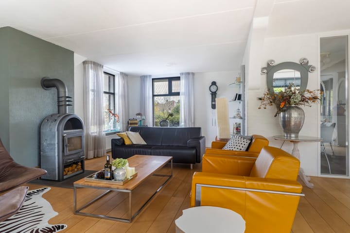 Photo 11 of De Zeilen 36