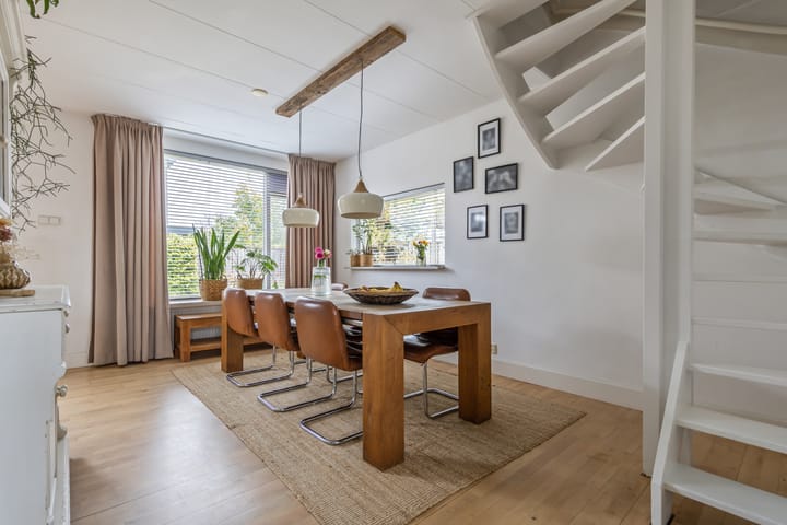 Foto 2 van Lindenhof 23