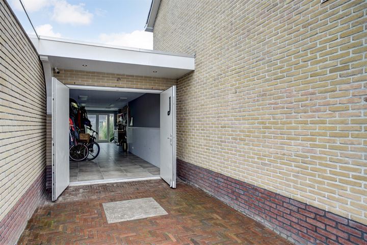 View photo 38 of Kolenbergstraat 48