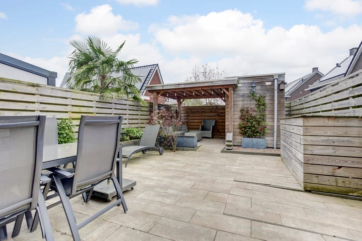 Foto 3 van Reseda 10