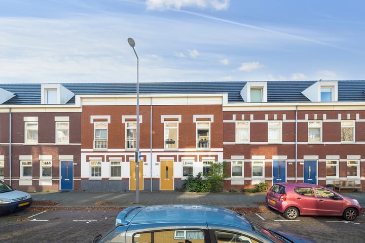 Bekijk foto 1 van Raephorststraat 42