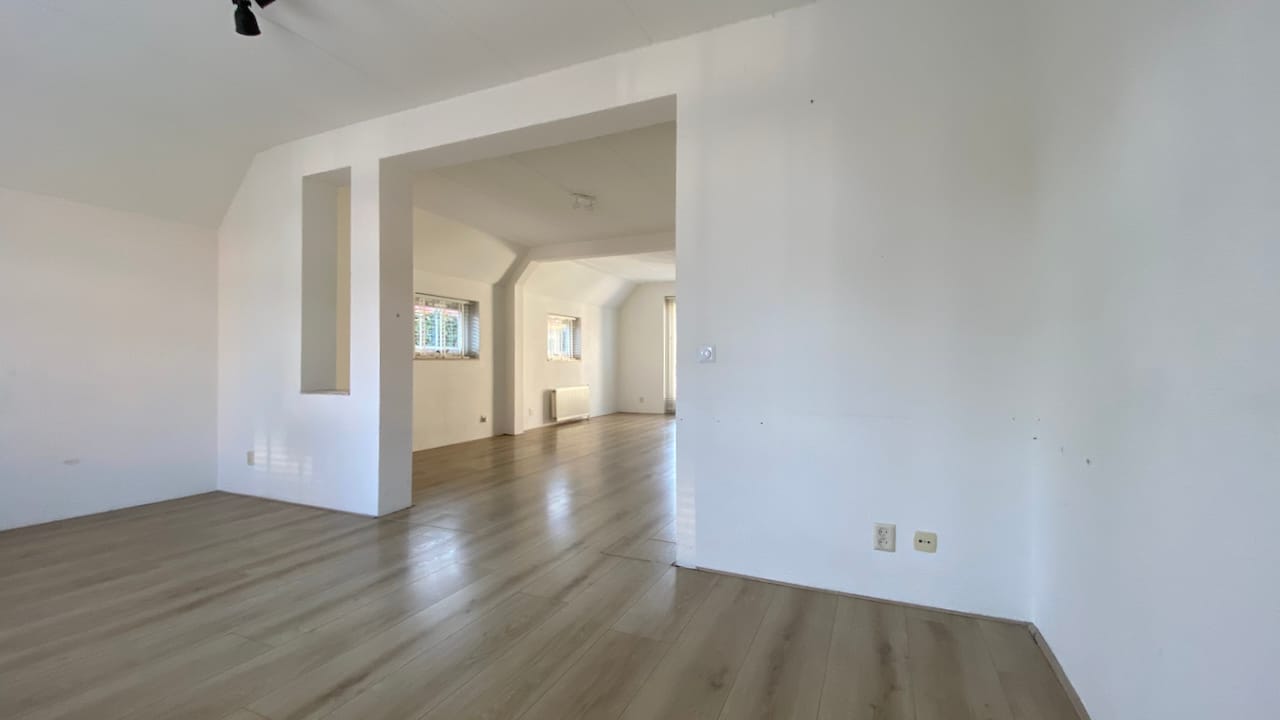 Foto 9 van IJsvogel 42