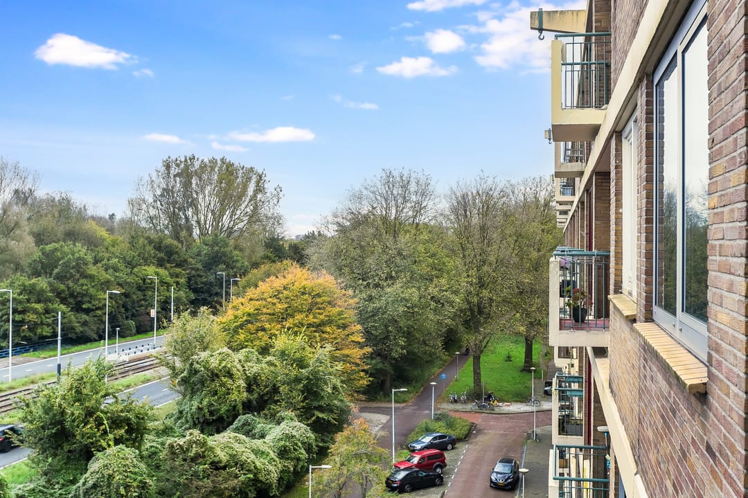 Photo 32 of Eastonstraat 160