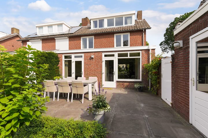 Foto 2 van Mr. van Sonstraat 11