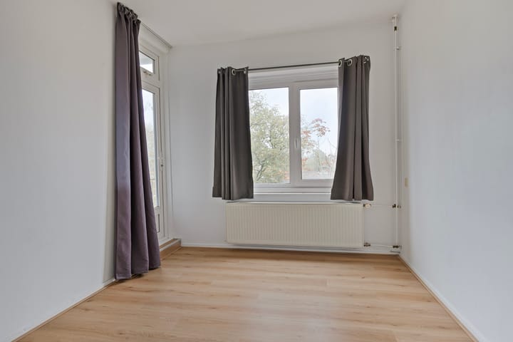 Photo 15 of Buisweg 48