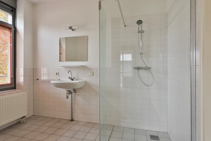 Foto 10 van Schoolstraat 5