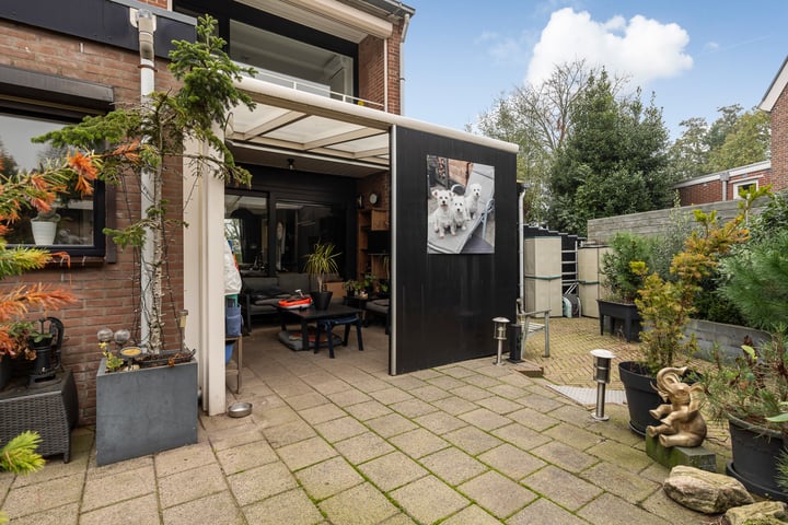 View photo 29 of Prins Bernhardstraat 28