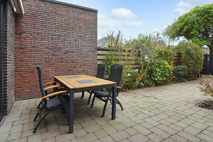 View photo 42 of Kwelderplantsoen 16