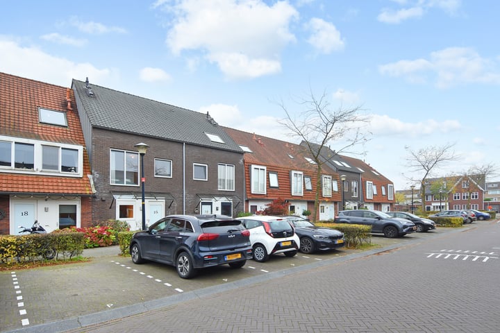 View photo 47 of Kwelderplantsoen 16