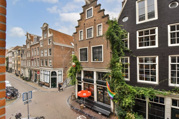 View photo 5 of Bloemstraat 31-B