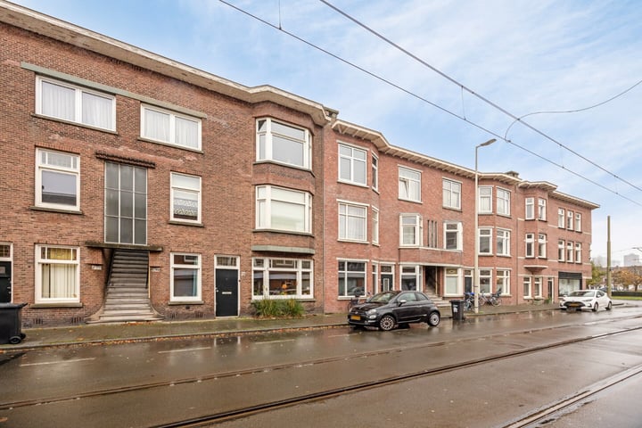 View photo 6 of Loudonstraat 15