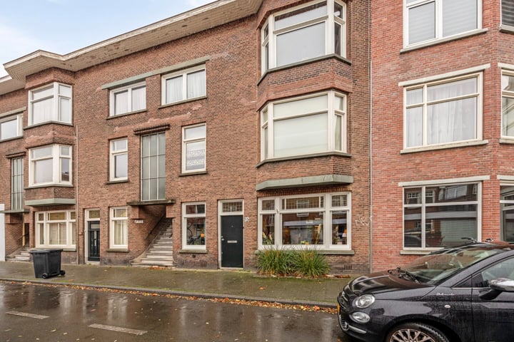 View photo 27 of Loudonstraat 15