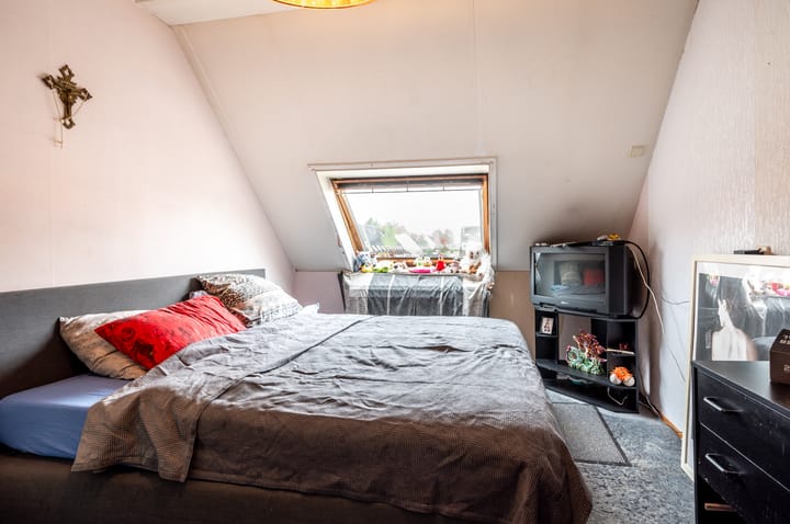 Photo 11 of Kamperfoeliestraat 3