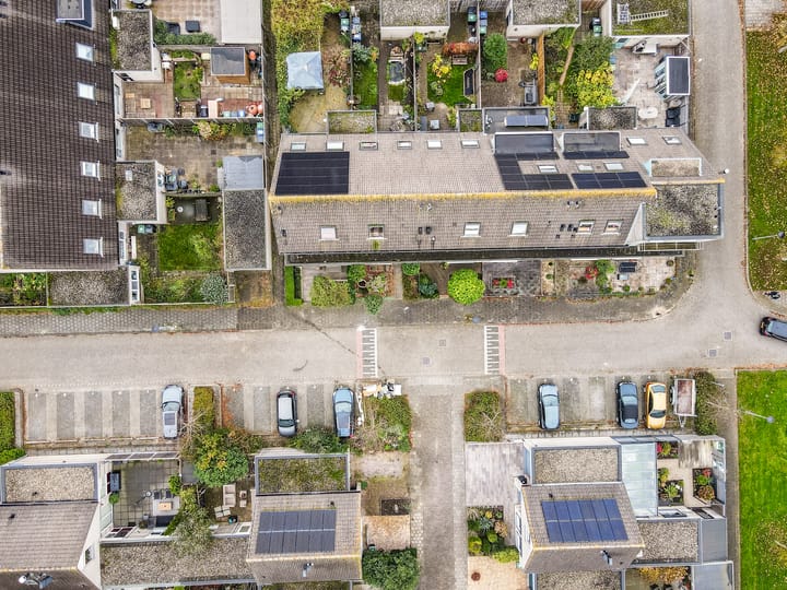 Photo 24 of Kamperfoeliestraat 3