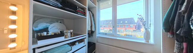 Bekijk 360° foto van Slaapkamer van Adriaan Anthoniszstraat 17