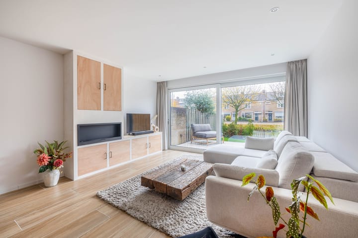 Foto 9 van Voltastraat 81