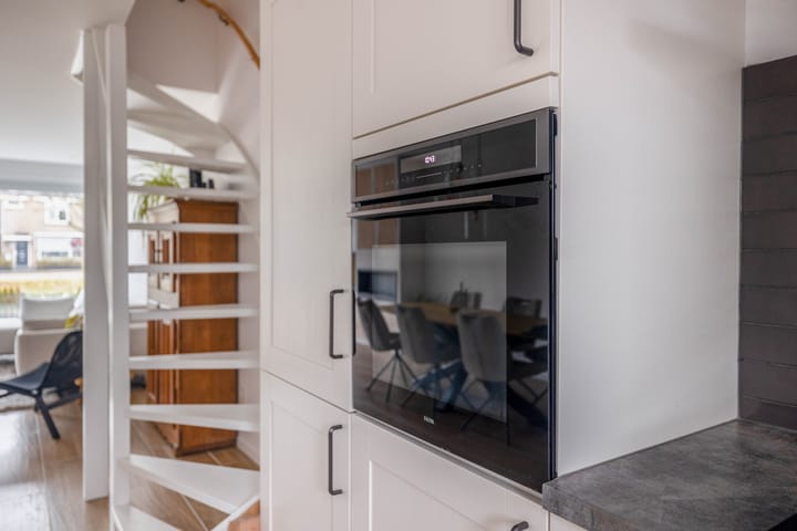 Foto 20 van Voltastraat 81