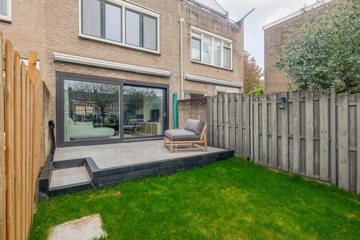 Foto 38 van Voltastraat 81