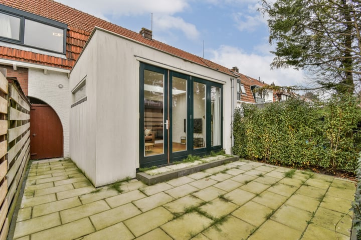 View photo 8 of Jacob Honigstraat 22