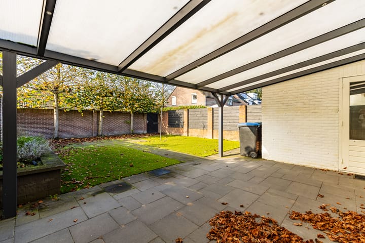 Foto 39 van van Hovedreef 11