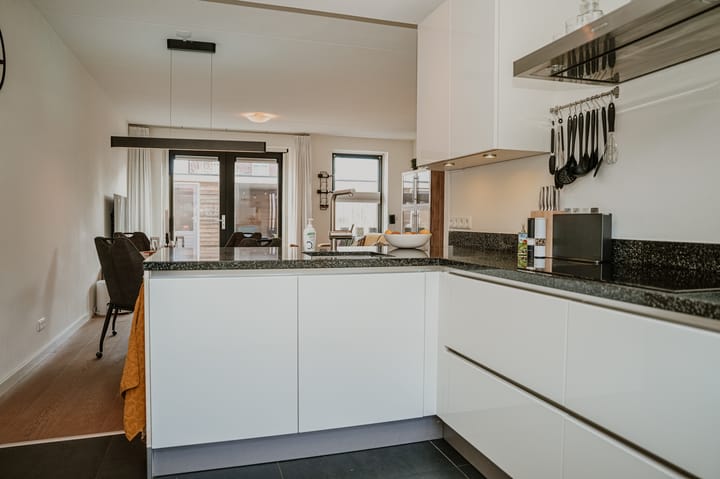 Foto 9 van Pinksterbloemstraat 21