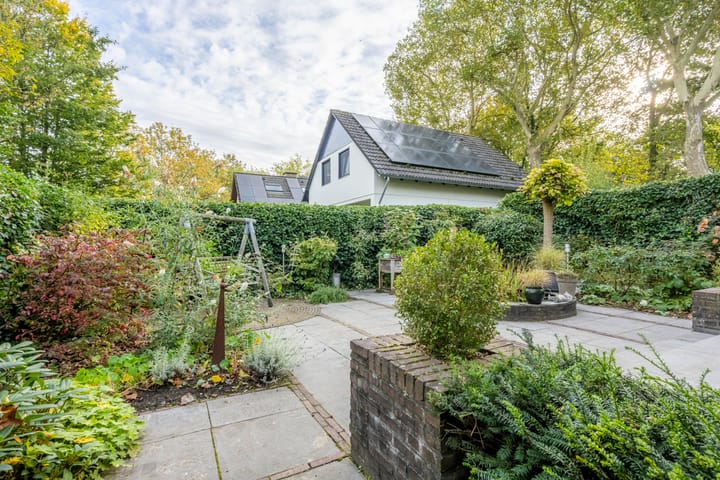 Foto 35 van Corneliusstraat 4