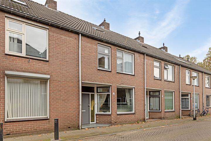 Paterstraat 44