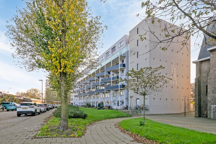 Bekijk foto 3 van Merwedestraat 1