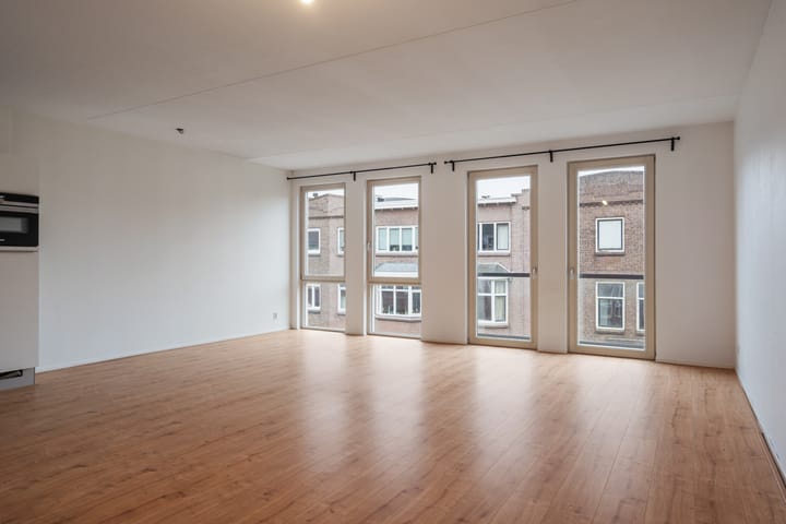 Foto 8 van Menno van Coehoornstraat 33