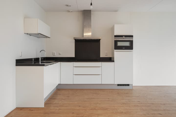 Foto 11 van Menno van Coehoornstraat 33