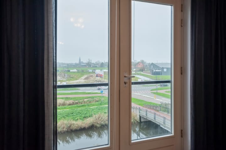 Foto 8 van Rode Ring 237