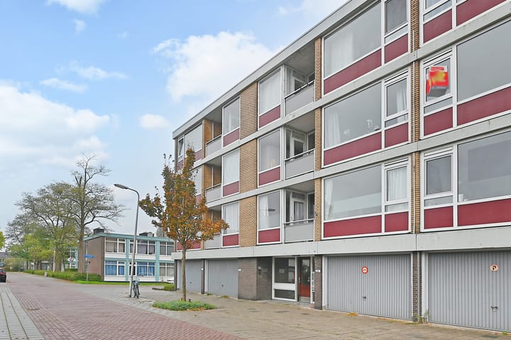 Photo 4 of Anthonie van Dijcklaan 57