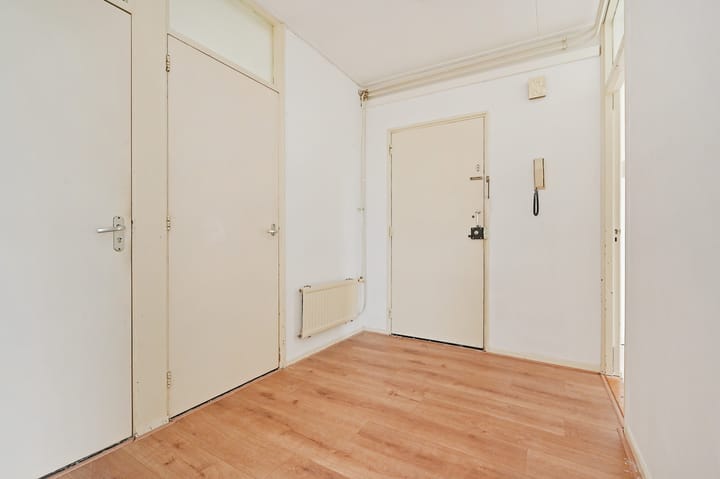 Photo 10 of Anthonie van Dijcklaan 57