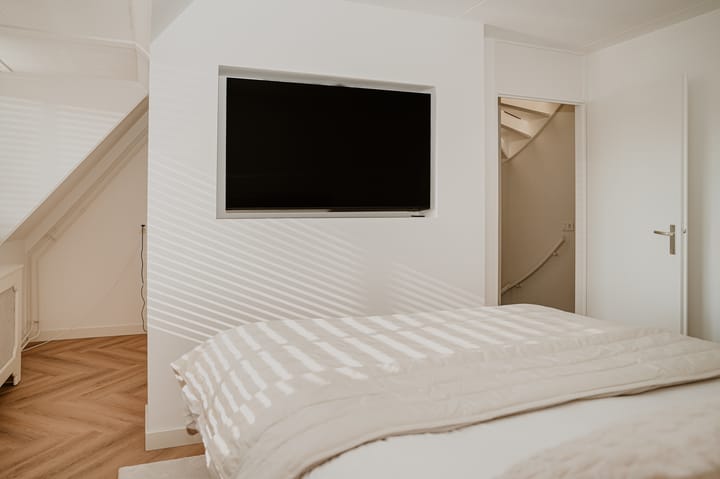 Foto 15 van Marga Klompéstraat 115