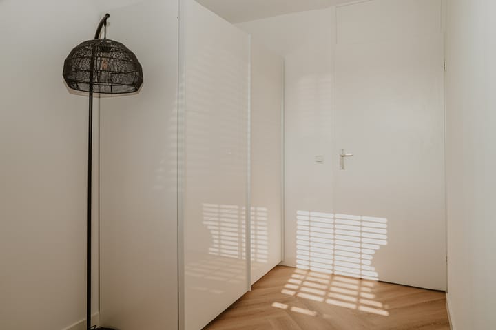 Foto 16 van Marga Klompéstraat 115