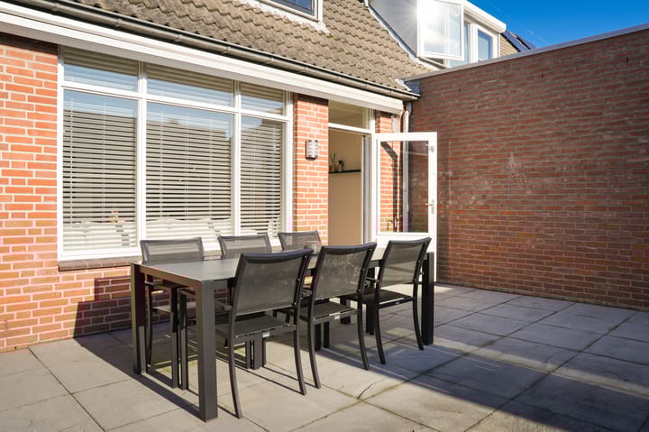 Foto 28 van Marga Klompéstraat 115