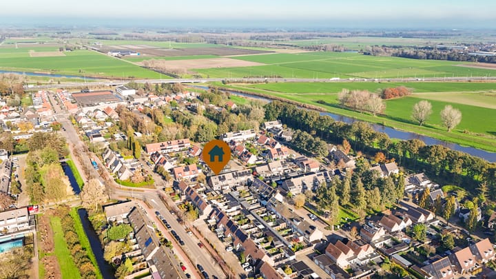 Foto 34 van Marga Klompéstraat 115