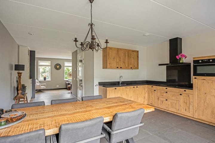 Foto 3 van Burcht 61