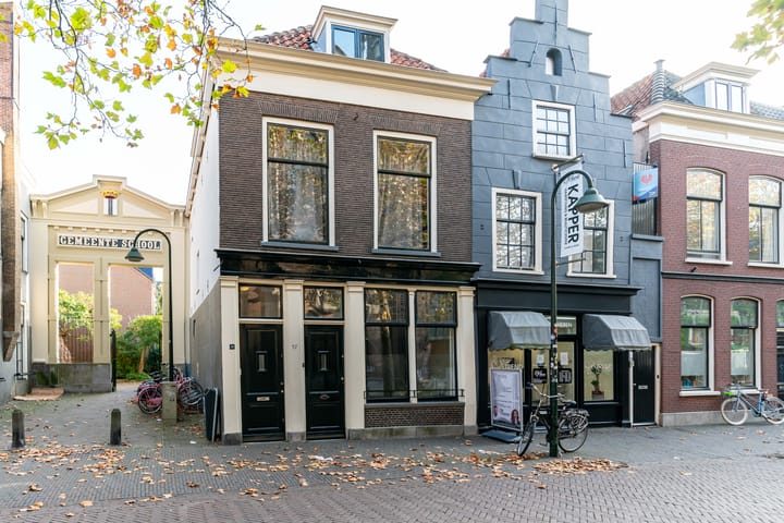 Foto 2 van Burgwal 37