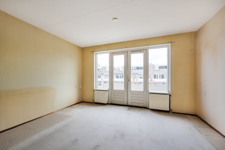 Photo 8 of Els van Roodenstraat 37