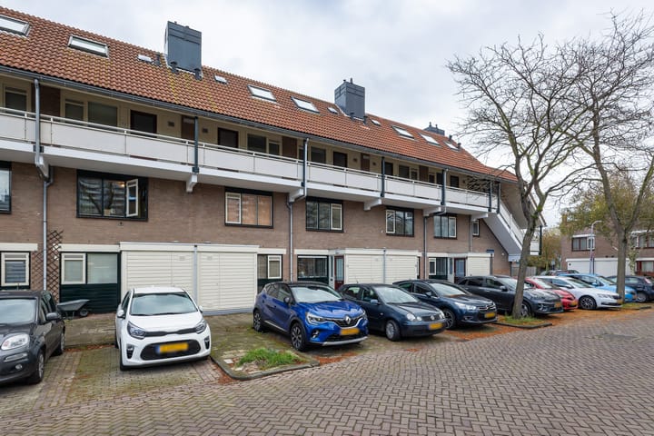 Photo 25 of Els van Roodenstraat 37