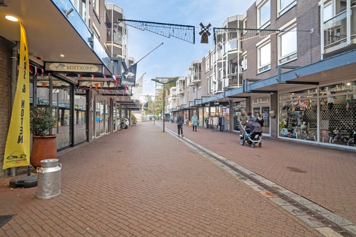 Foto 27 van Arnold Spoelplein 56