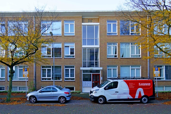 Bekijk foto 2 van Queridostraat 15