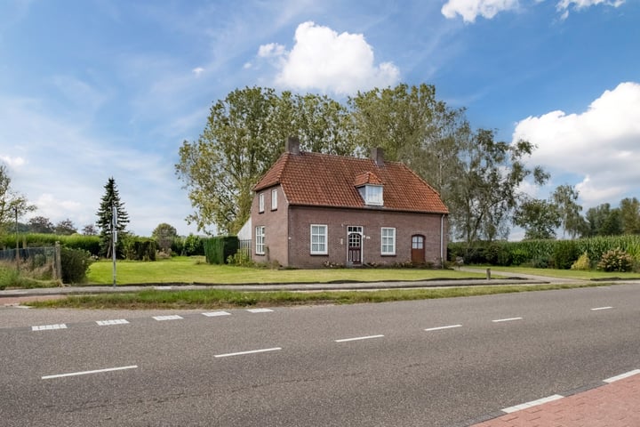 Bekijk foto 4 van Maarheezerweg 21